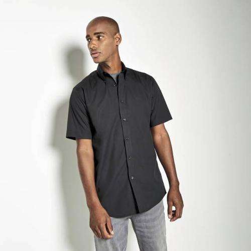 Classic Fit Workforce Shirt Short Sleeve. Kustom Kit KK100